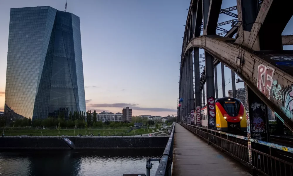 European Markets Amid Inflation and Energy Crises: An In-Depth Look